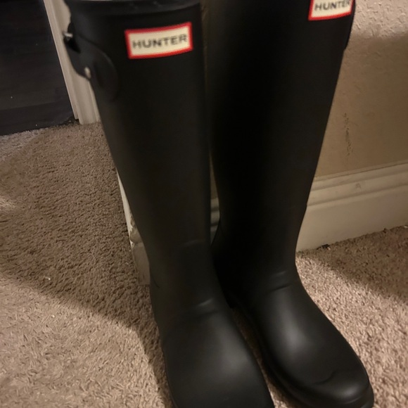 Hunter Tall Matte Black Waterproof Rain Boots - Picture 6 of 6